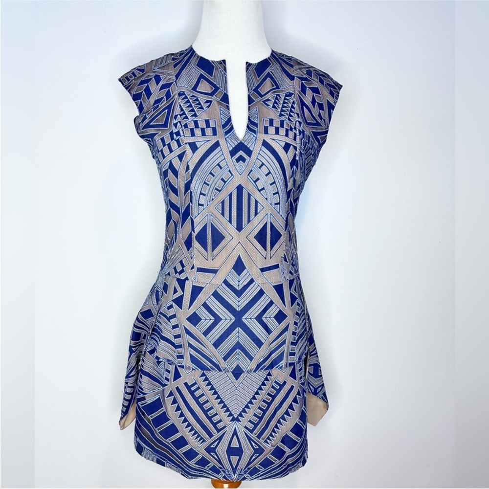 BCBGMaxAzria Abstract Dress - Picture 2 of 9